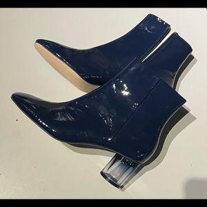 Brand new ! Navy Blue Bootie with Ombre heel WMNS size 41